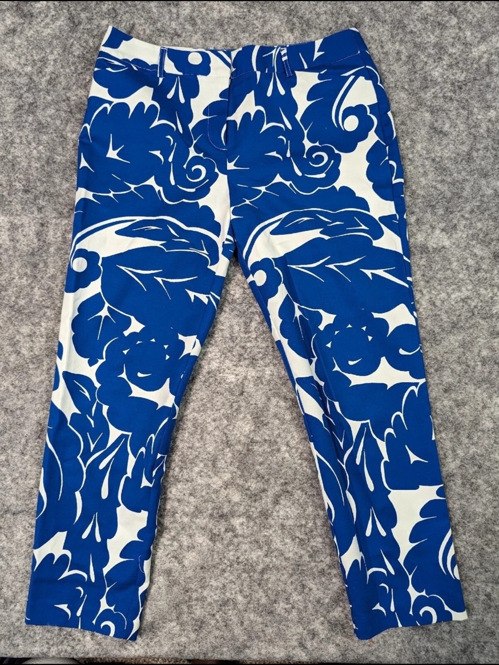 Liz Claiborne Blue and White Cropped Floral Pants